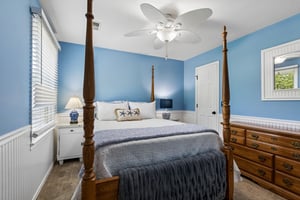 8712 NE Lathrop Dr_014.jpg