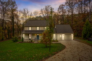 Chesley Ct - VT-001