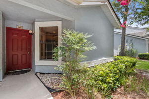 Front Entry Detail