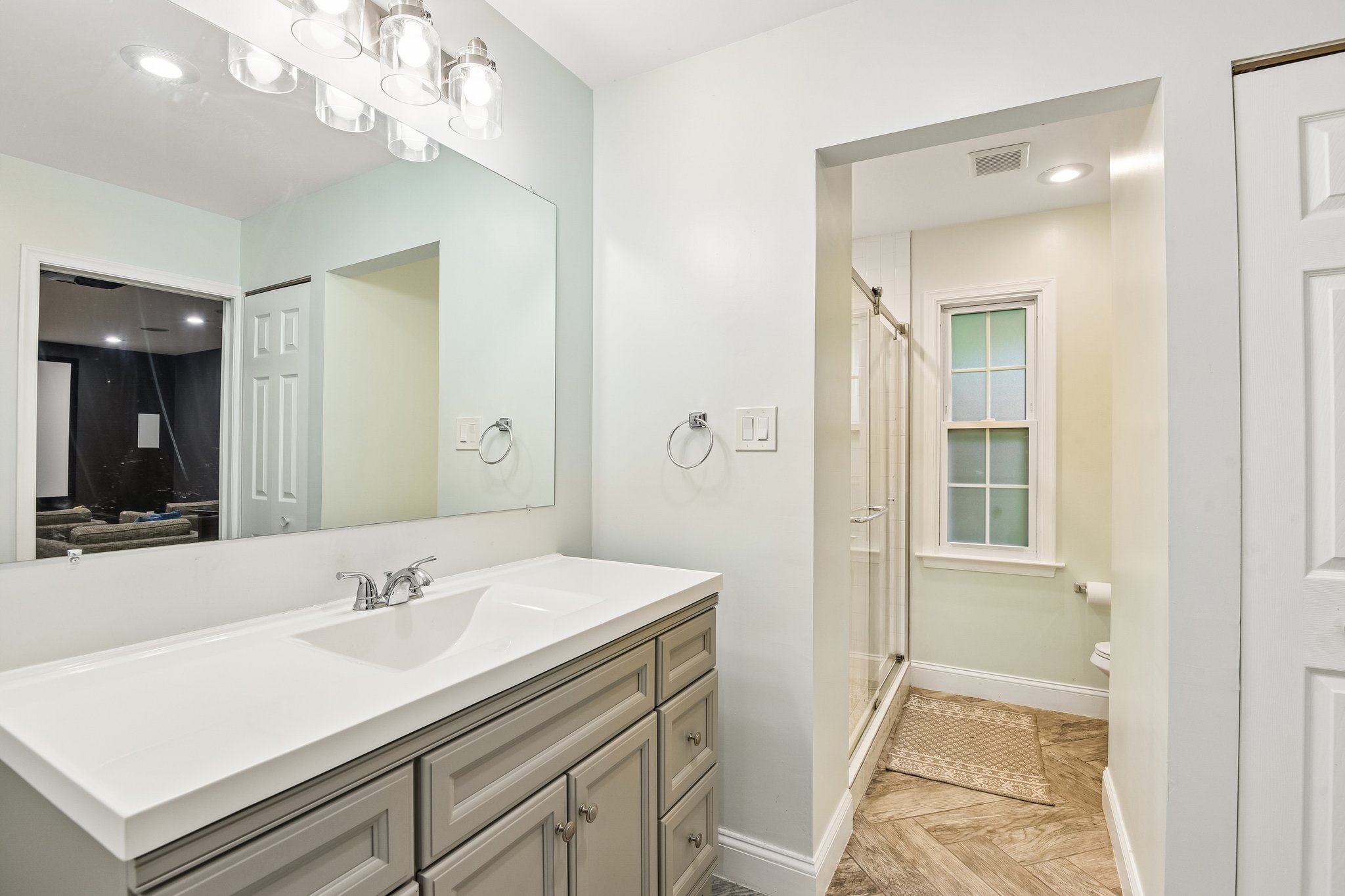Crestmont Ln-S3107-024.jpg