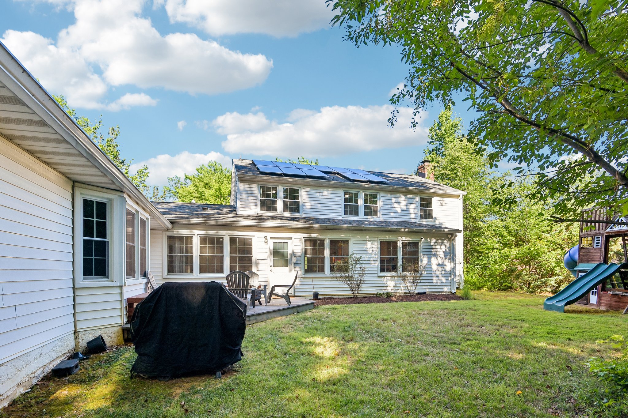 Crestmont Ln-S3107-046.jpg