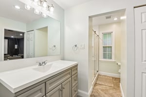 Crestmont Ln-S3107-024.jpg