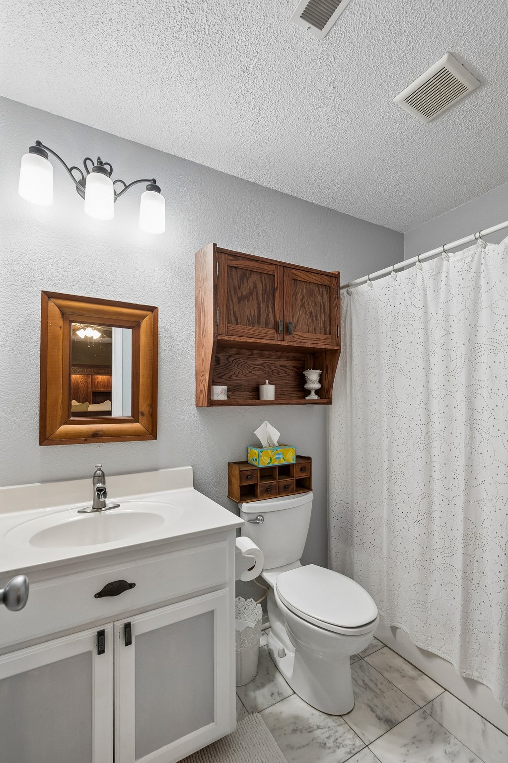 8715 NE 116th St_010.jpg