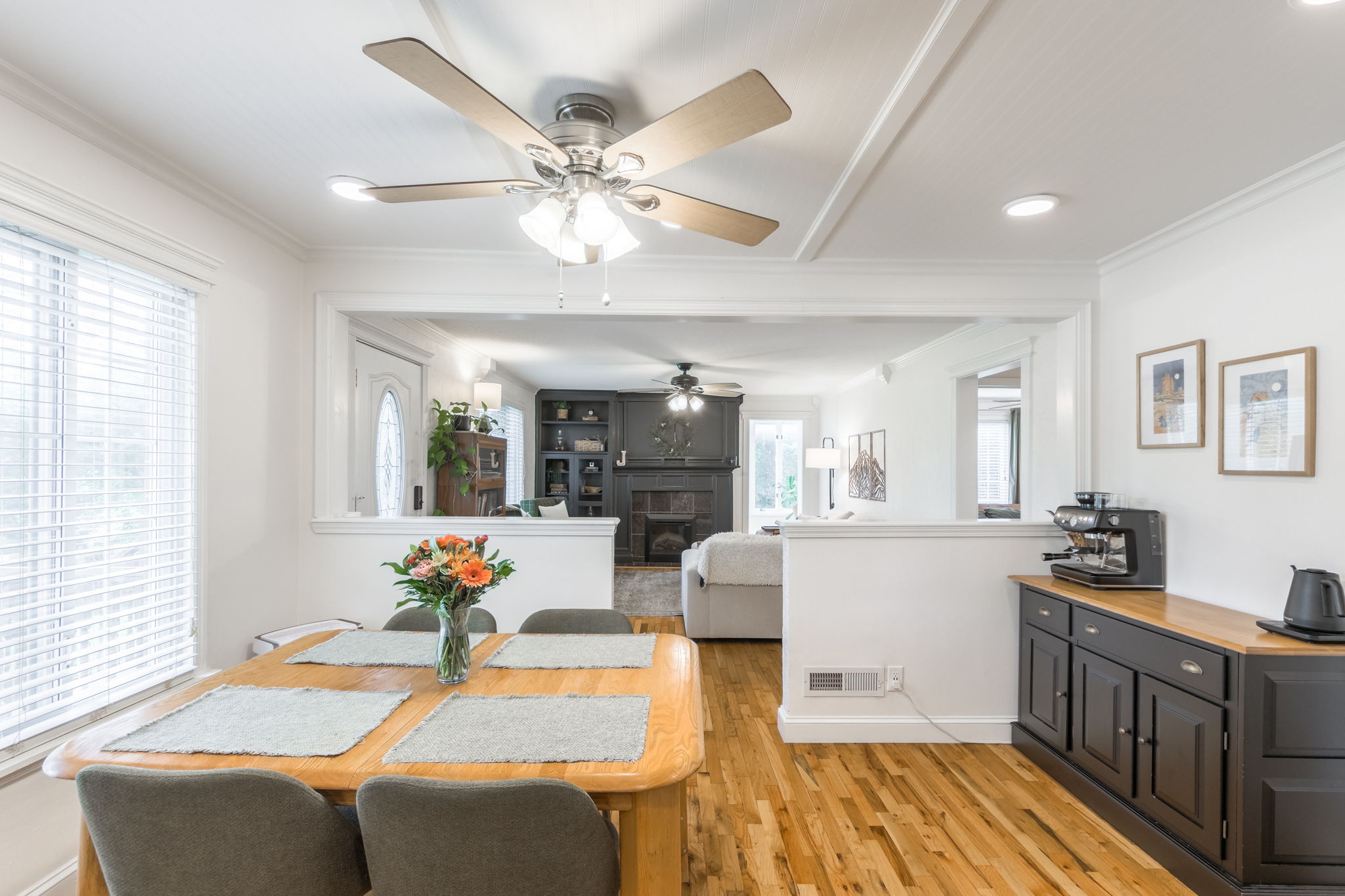 8715 State Ave-30