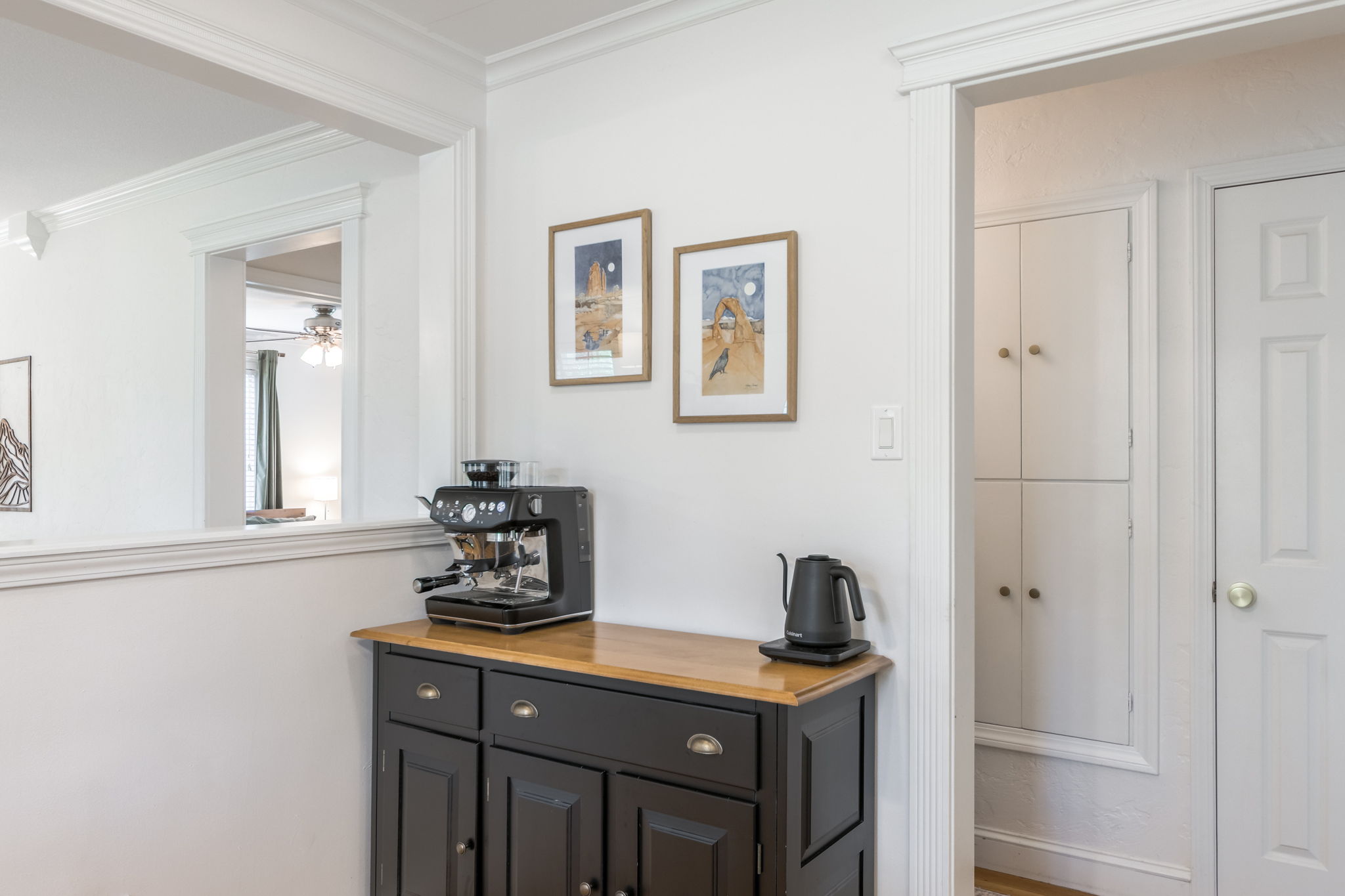 8715 State Ave-31