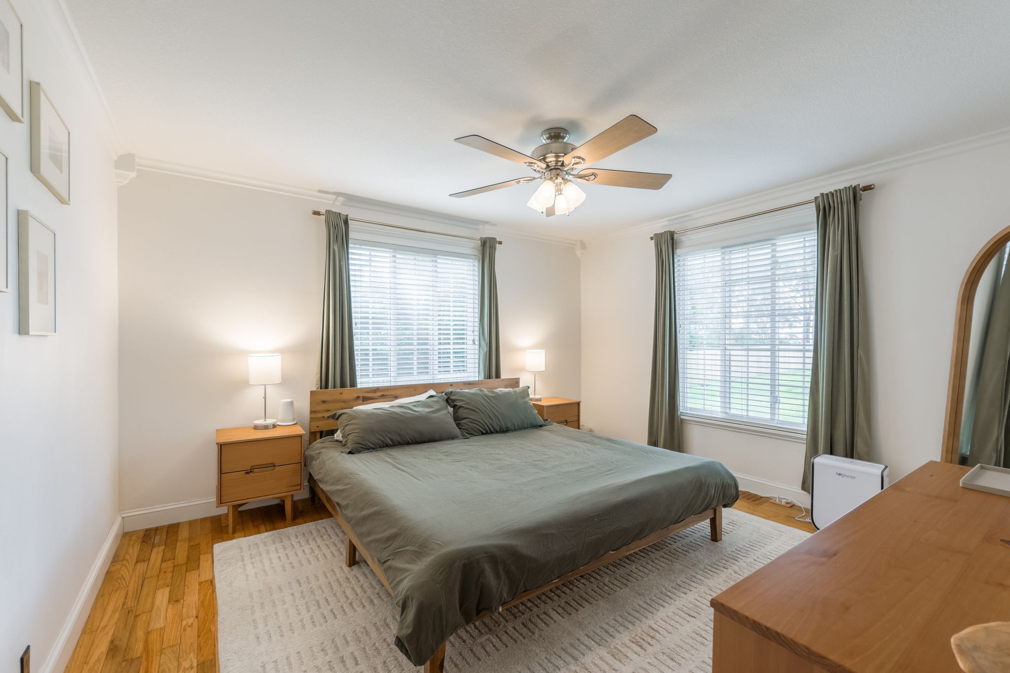8715 State Ave-35