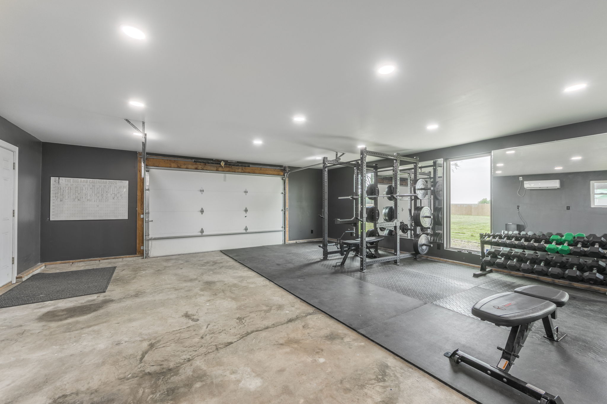 8715 State Ave-60