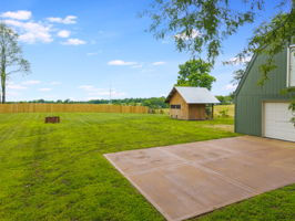 8715 State Ave-09