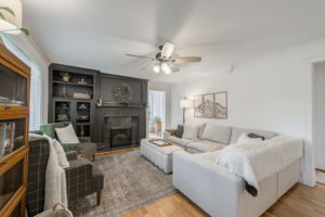 8715 State Ave-22