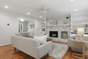 08-Family Room