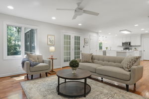 09-Family Room