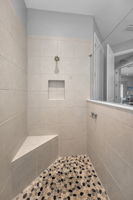 Master Bathroom1d