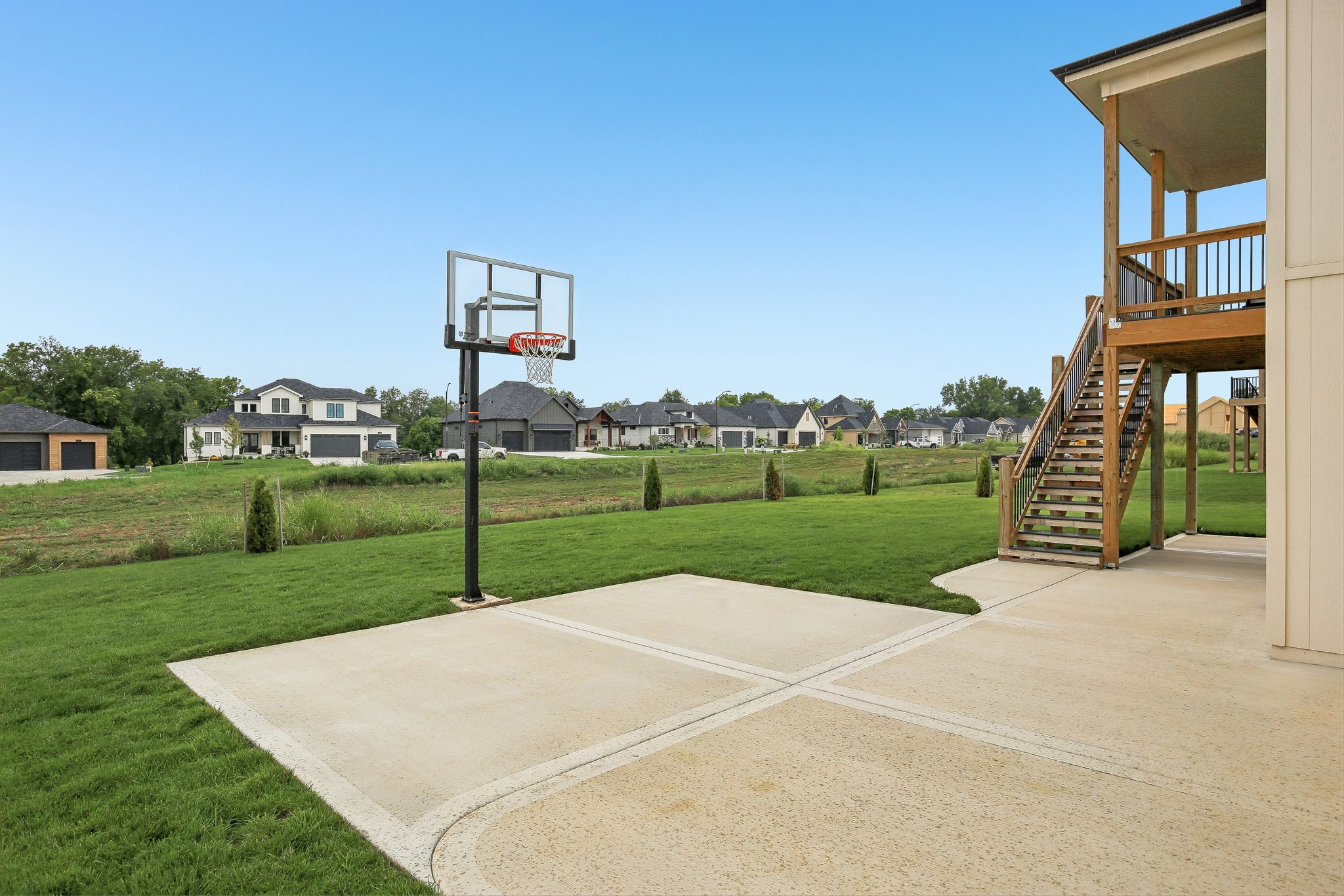 N Farley Ave-S1908-049.jpg