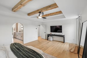 N Farley Ave-S1908-019.jpg