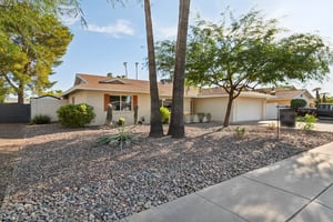 8719 E Columbus Ave, Scottsdale, AZ 85251 - 003.jpg