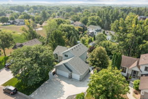 01_Exterior