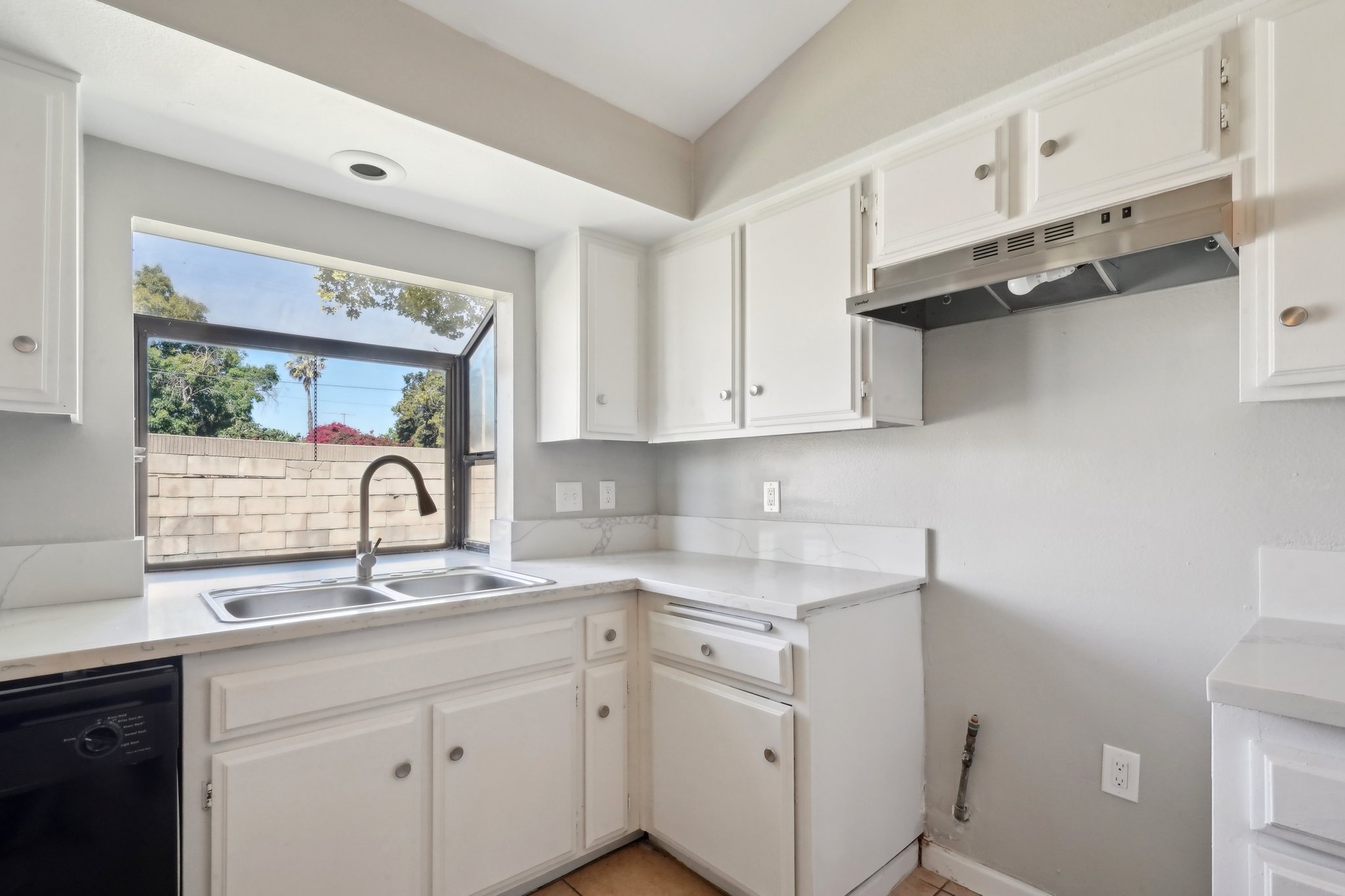 S Quince Ave-1104-012.jpg