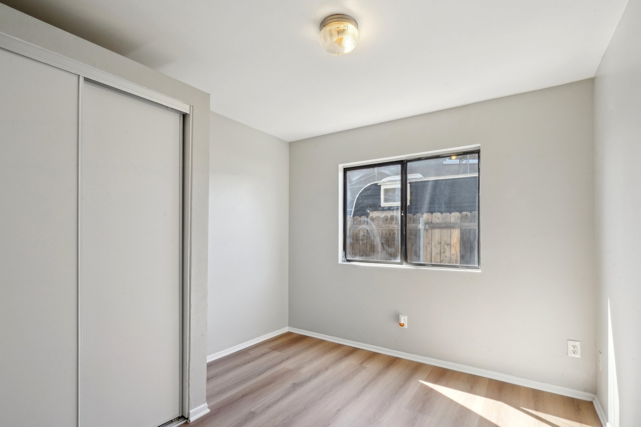 S Quince Ave-1104-019.jpg