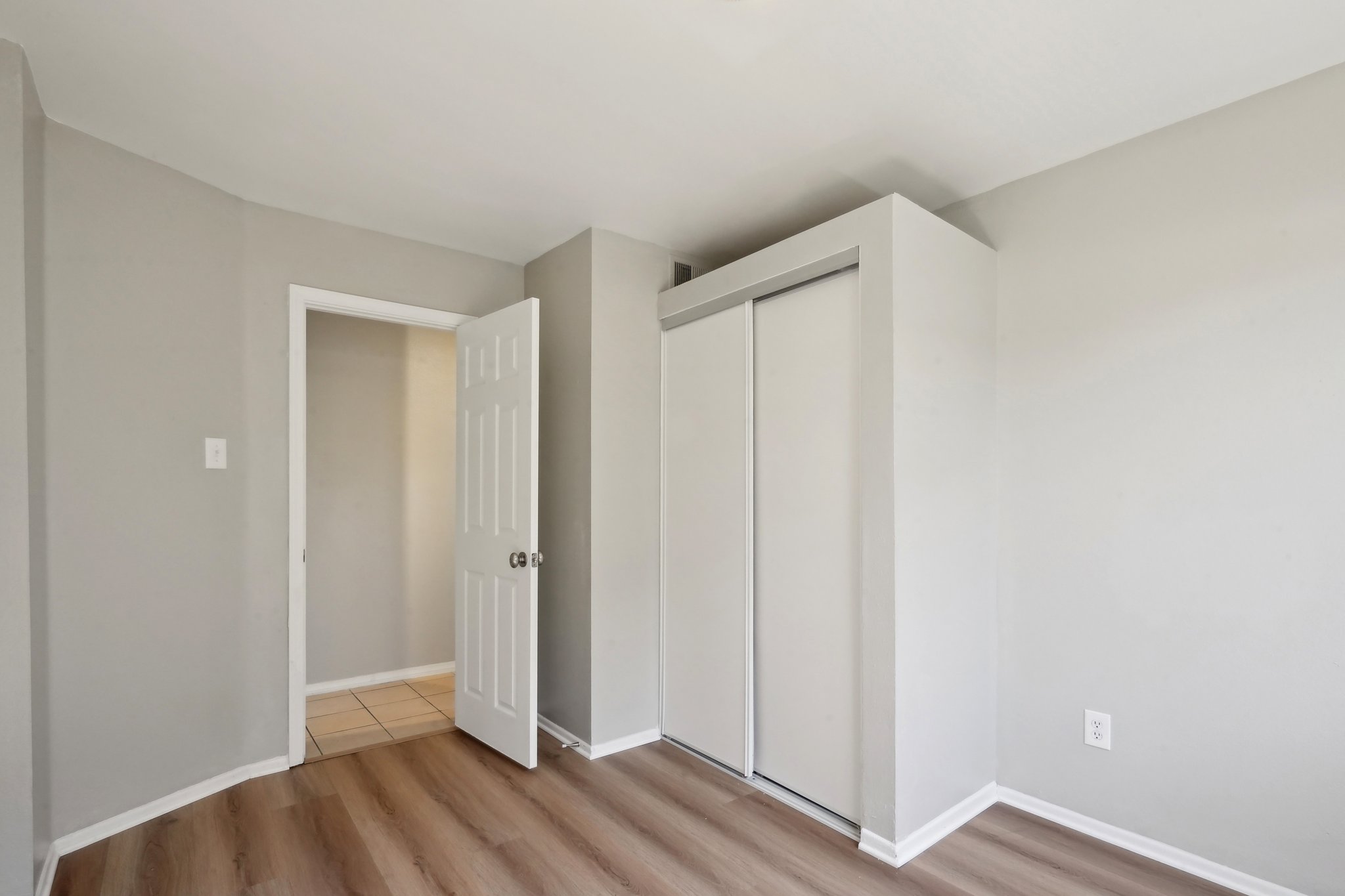 S Quince Ave-1104-020.jpg