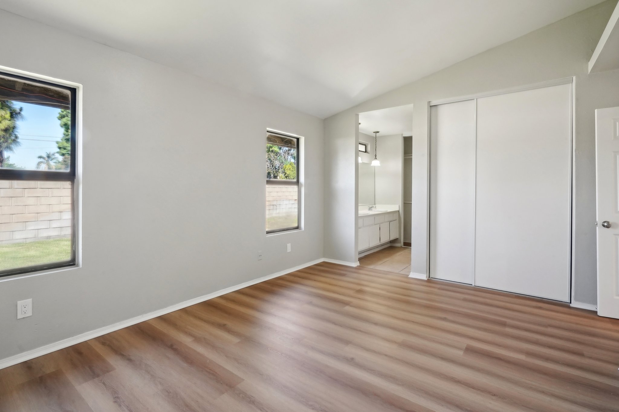 S Quince Ave-1104-023.jpg