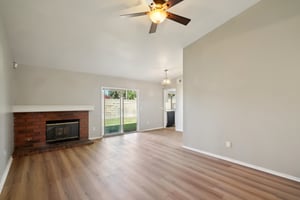 S Quince Ave-1104-005.jpg