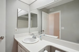 S Quince Ave-1104-026.jpg