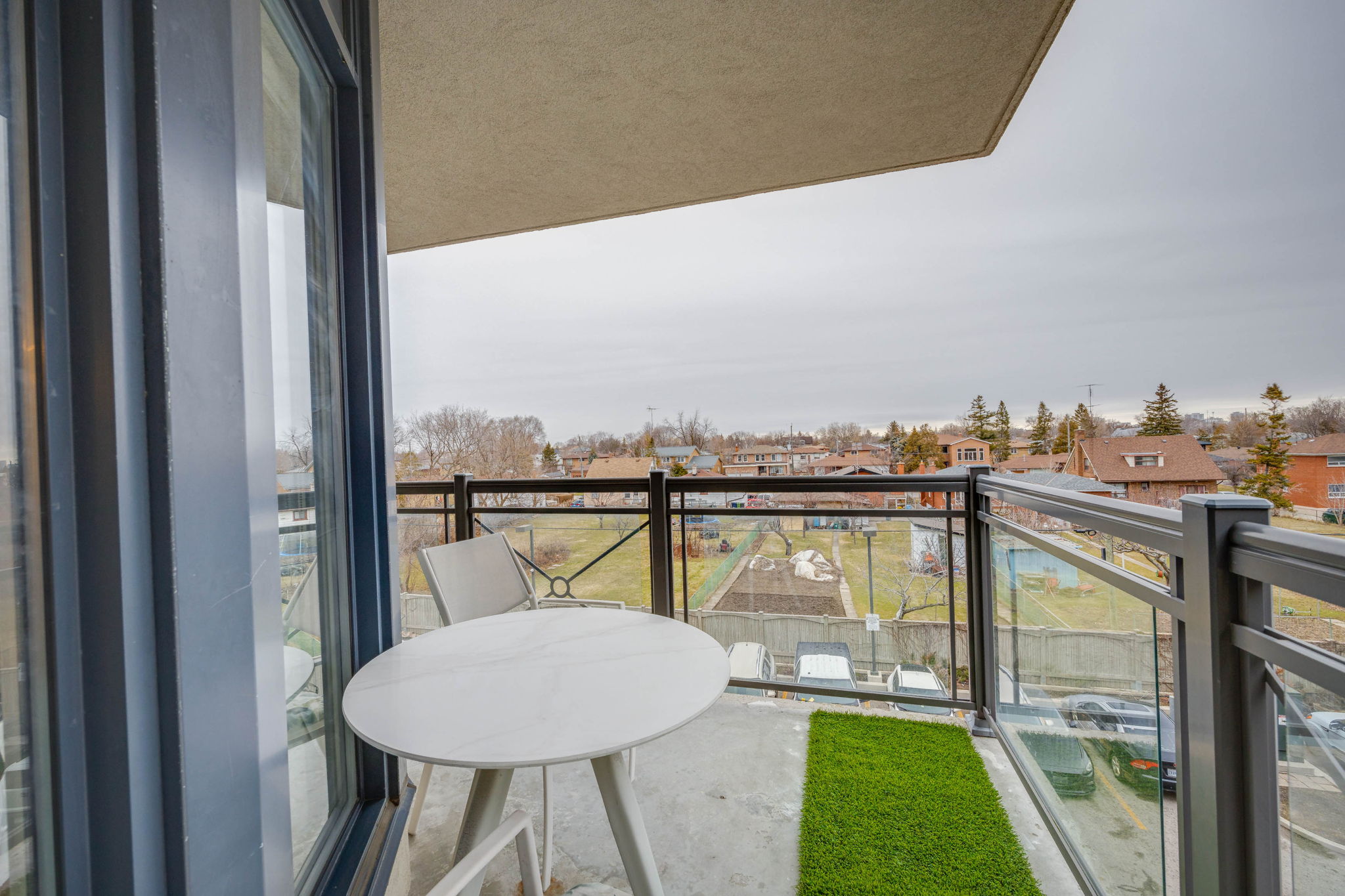 Toronto property showcase — delivered property photograph 32