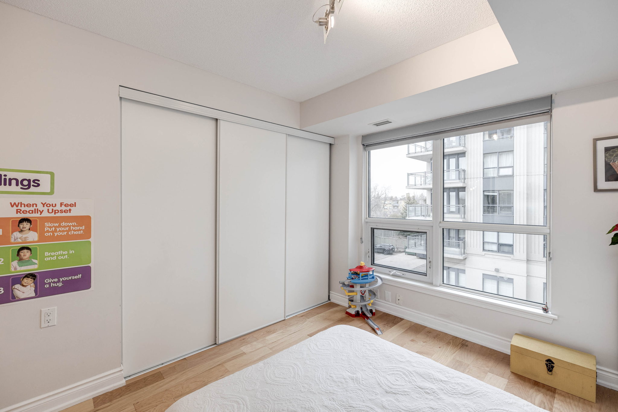 Toronto property showcase — delivered property photograph 28