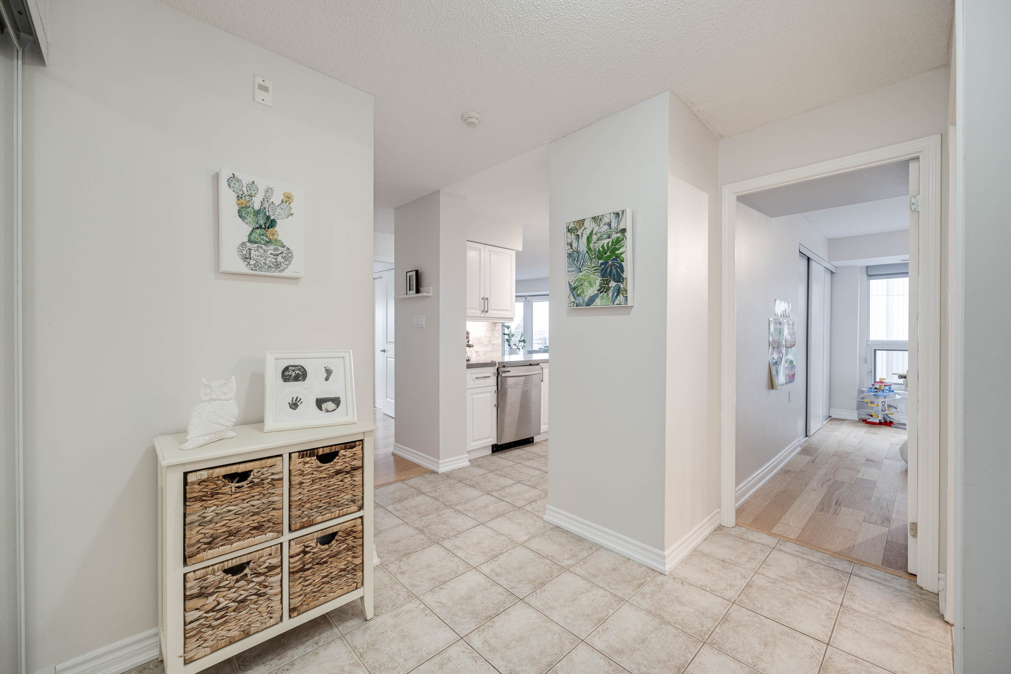Toronto property showcase — delivered property photograph 23