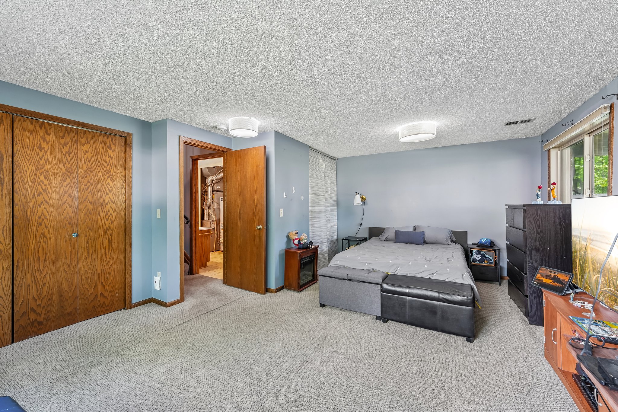N Maplebrook Cir-S2705-030.jpg