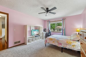 N Maplebrook Cir-S2705-020.jpg