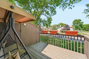 N Maplebrook Cir-S2705-033.jpg