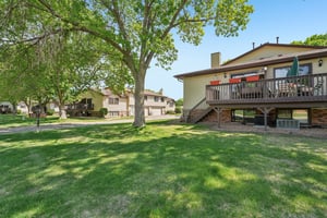 N Maplebrook Cir-S2705-037.jpg