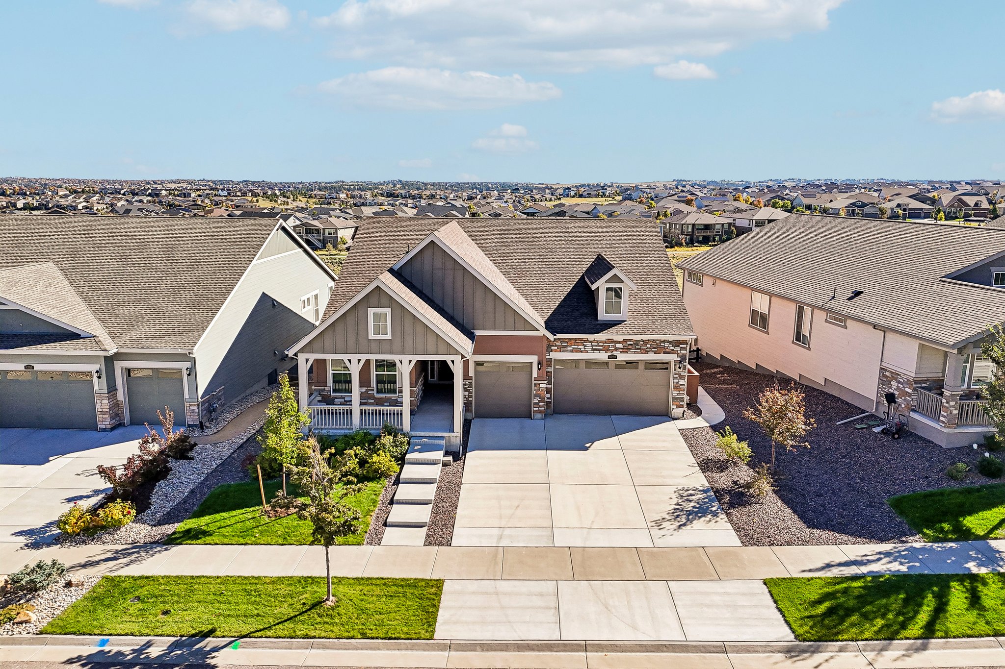 S Riviera Ct-S0610-066.jpg
