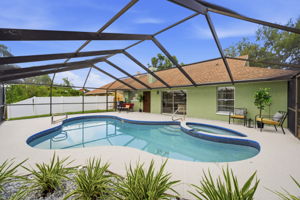 Rear Exteriors (4)