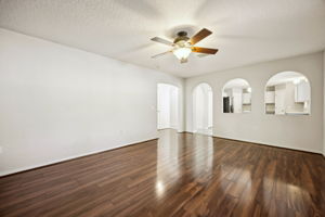 Abundant natural lighting