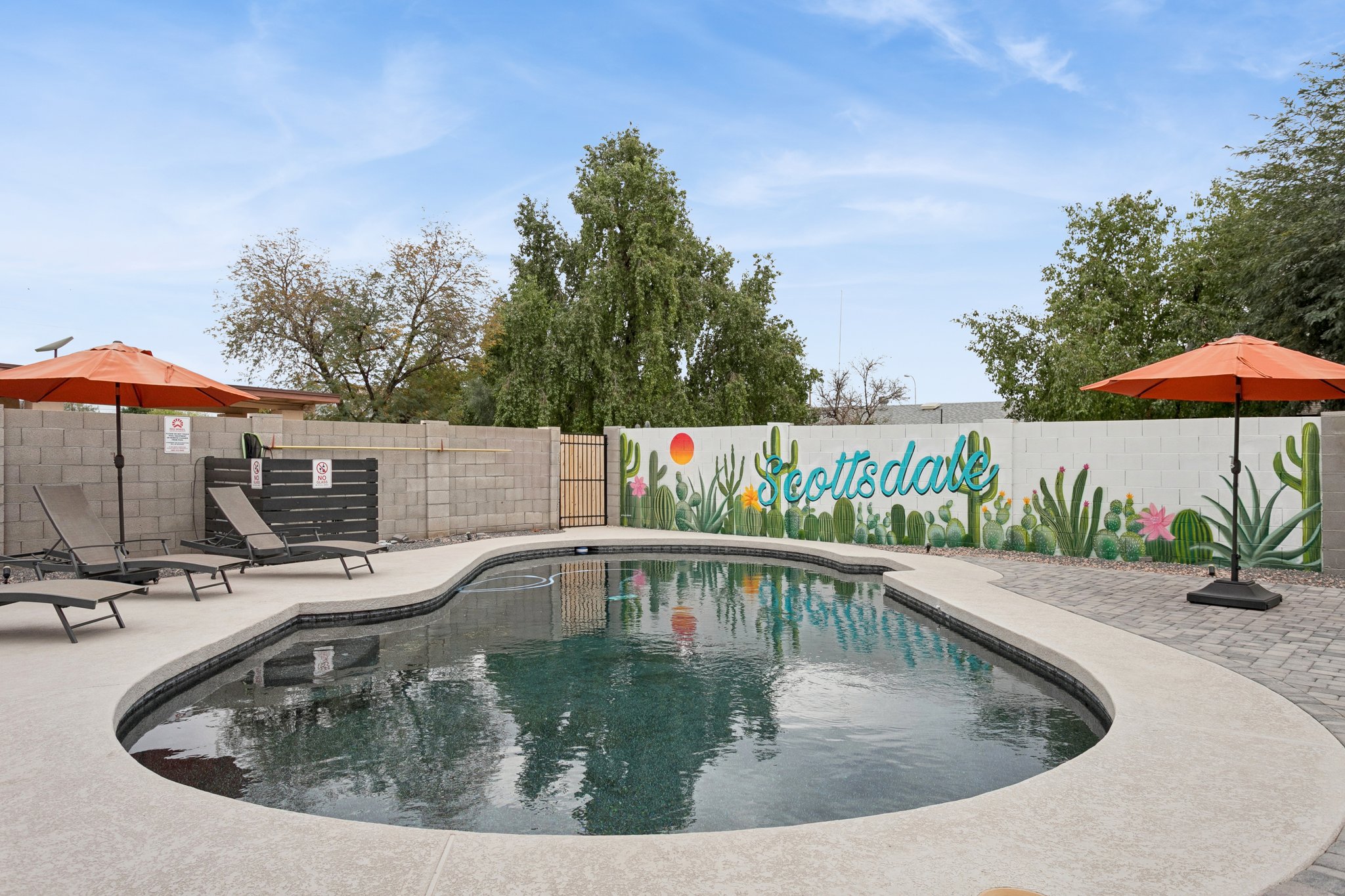 8725 E Osborn Rd - 034.jpg