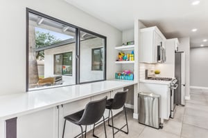 8725 E Osborn Rd - 008.jpg