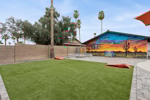 8725 E Osborn Rd - 030.jpg