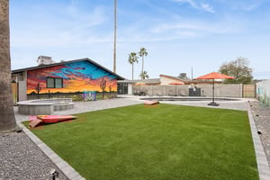 8725 E Osborn Rd - 031.jpg