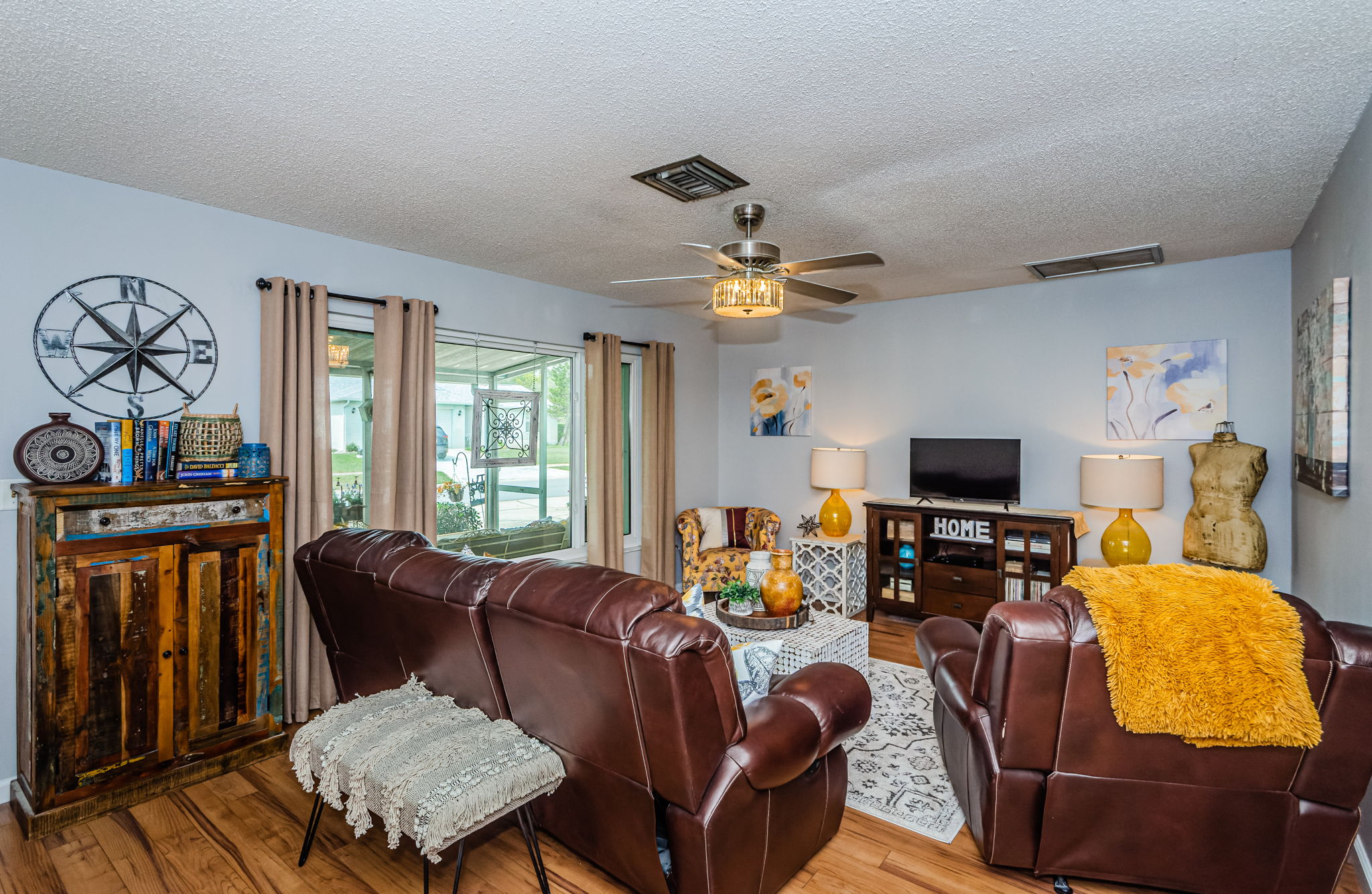 Living Room 1A