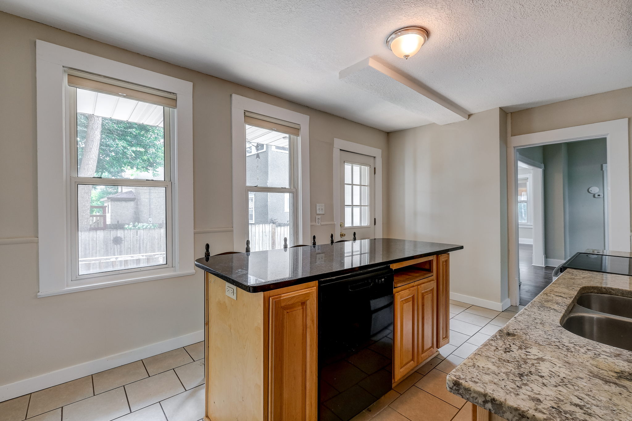 13 Kitchen