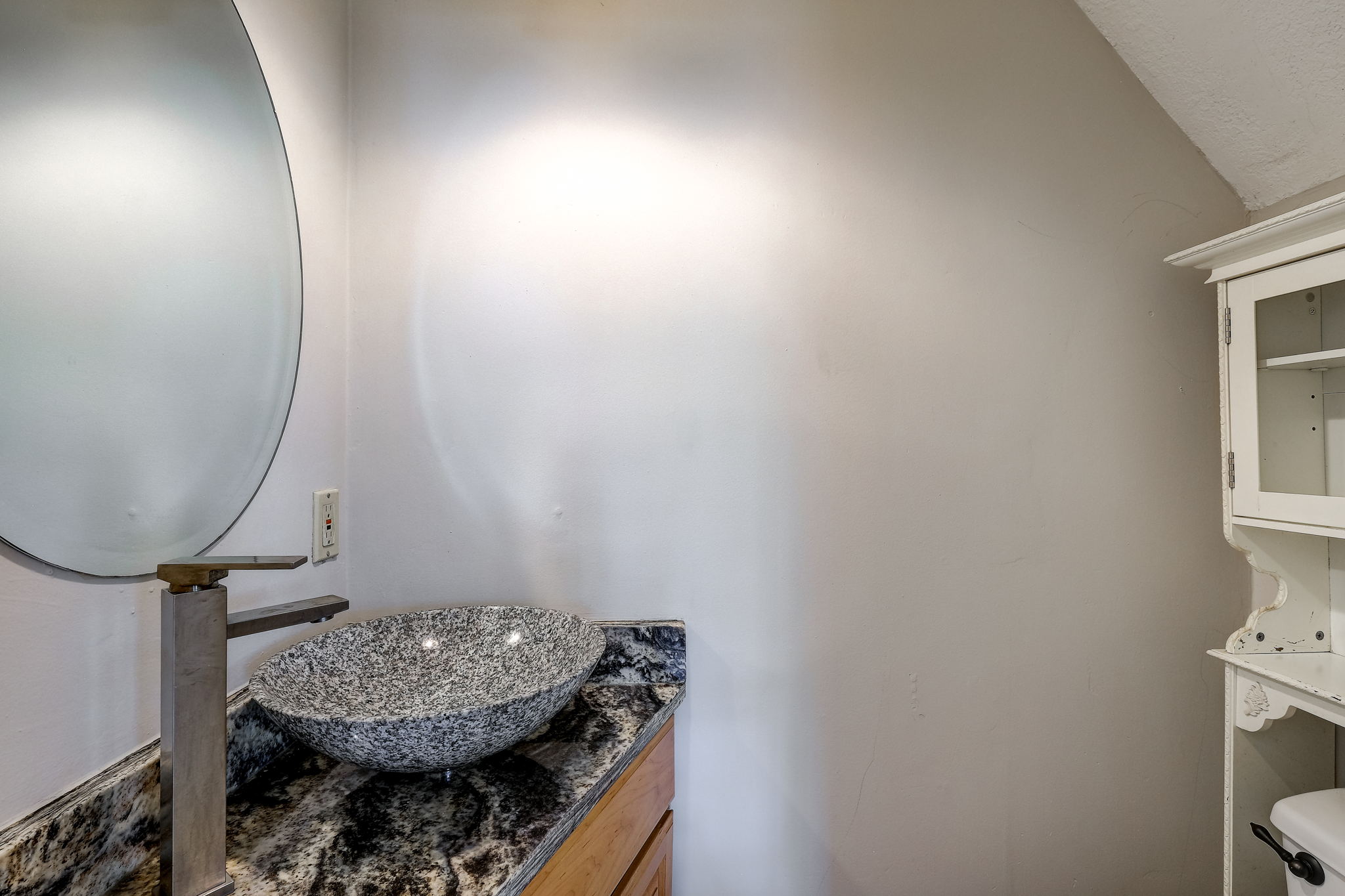 15 Half bath