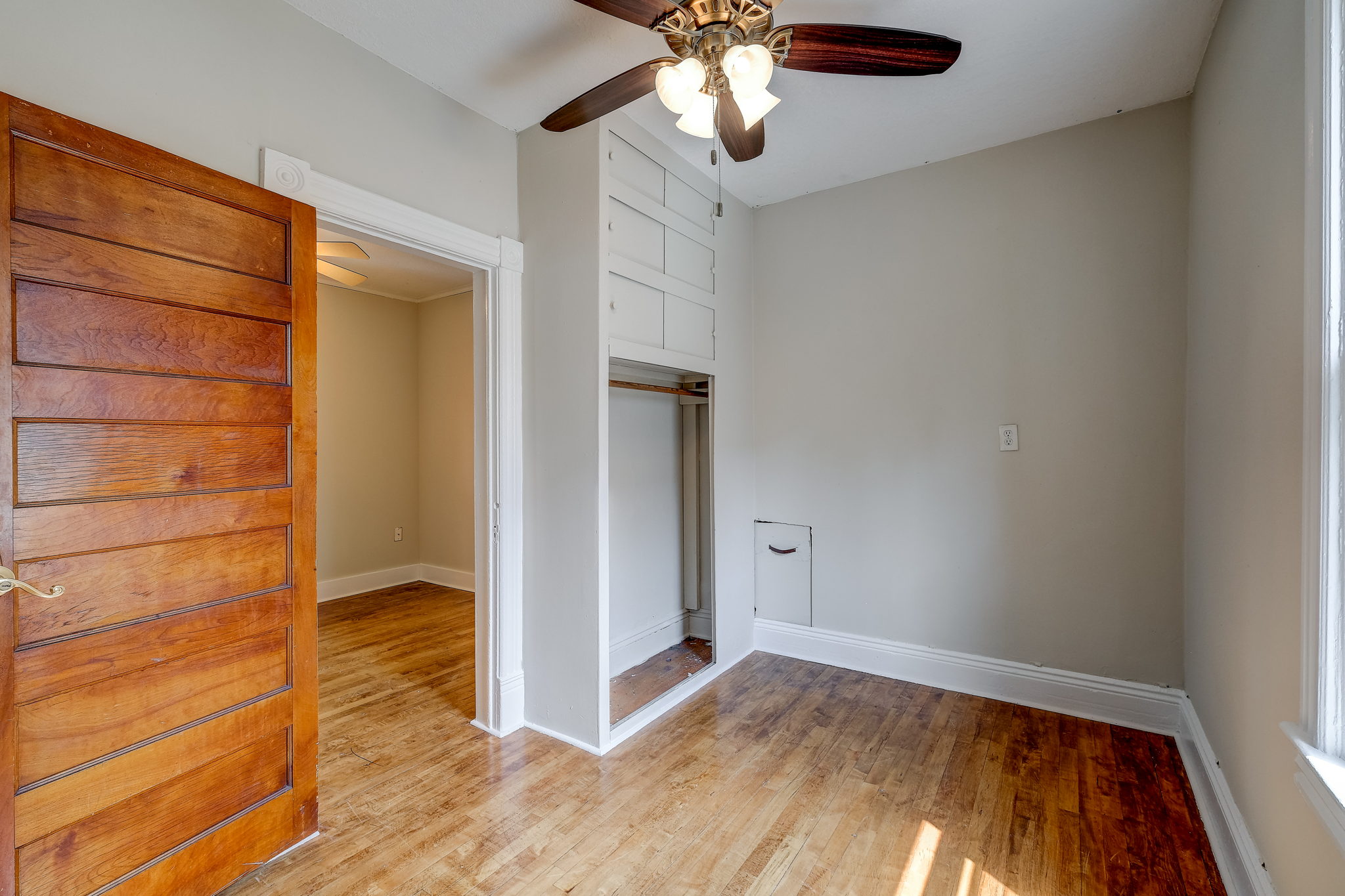 21 Bedroom