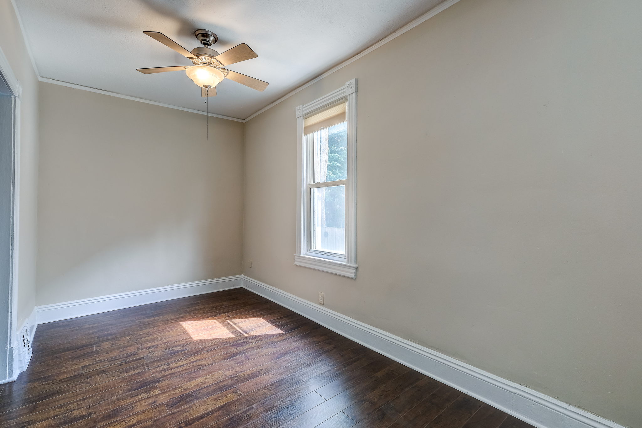 7 Living room