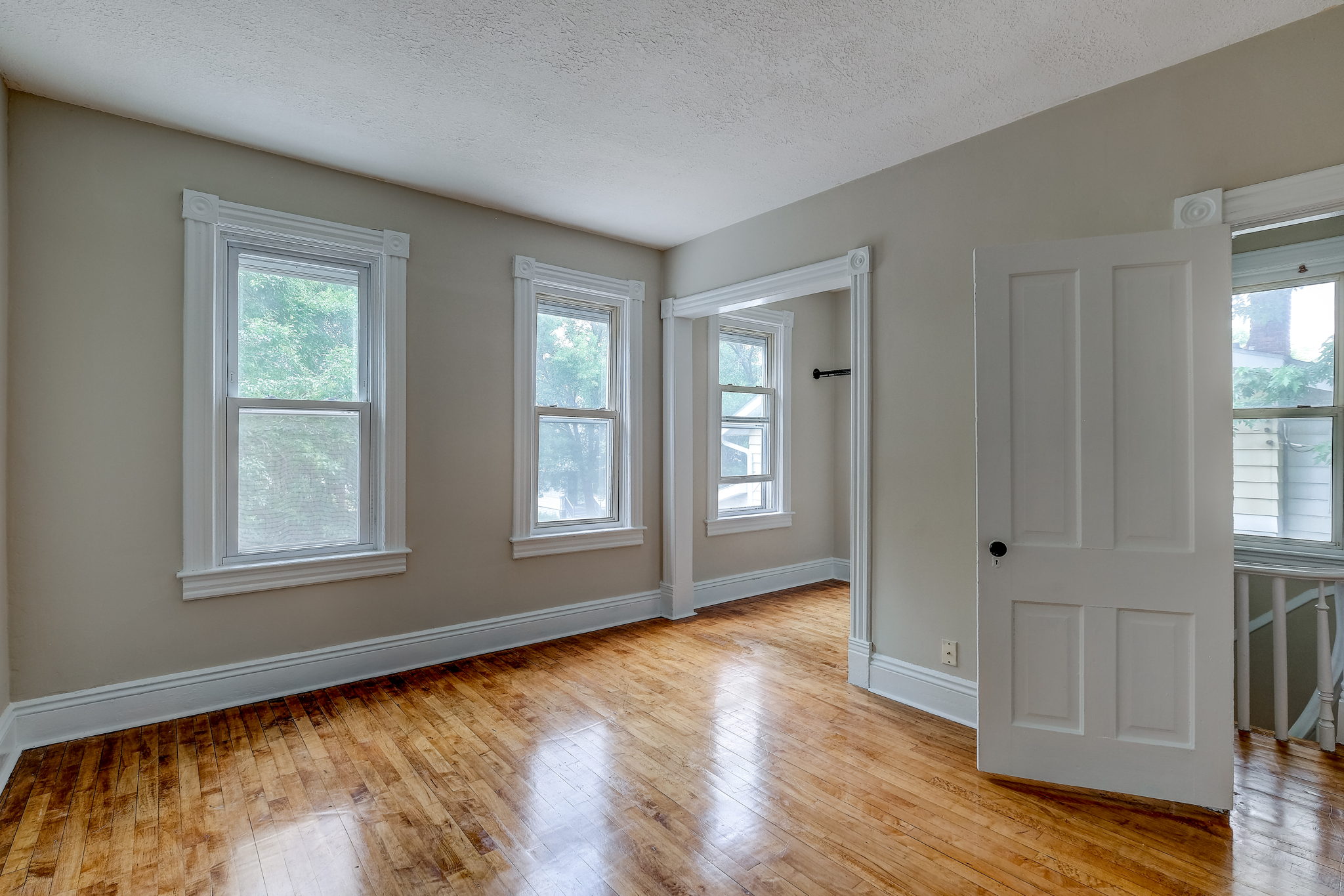 22 Bedroom