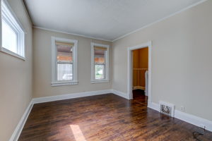 6 Living room