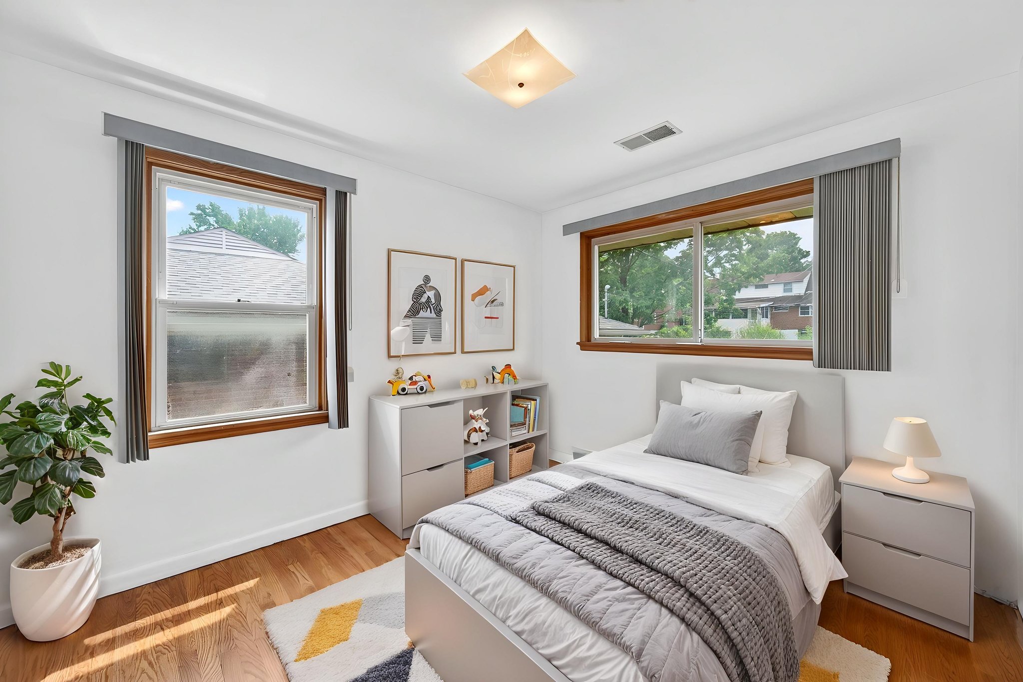 _TIM5921 virtually staged.jpeg