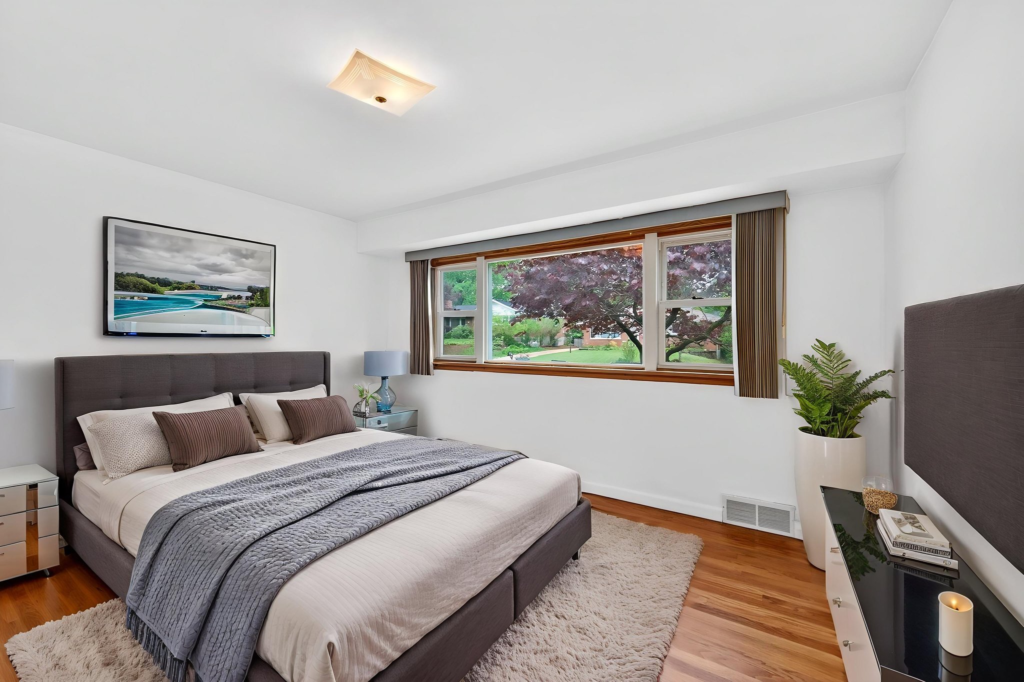 _TIM5971 virtually staged.jpeg