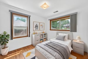 _TIM5921 virtually staged.jpeg